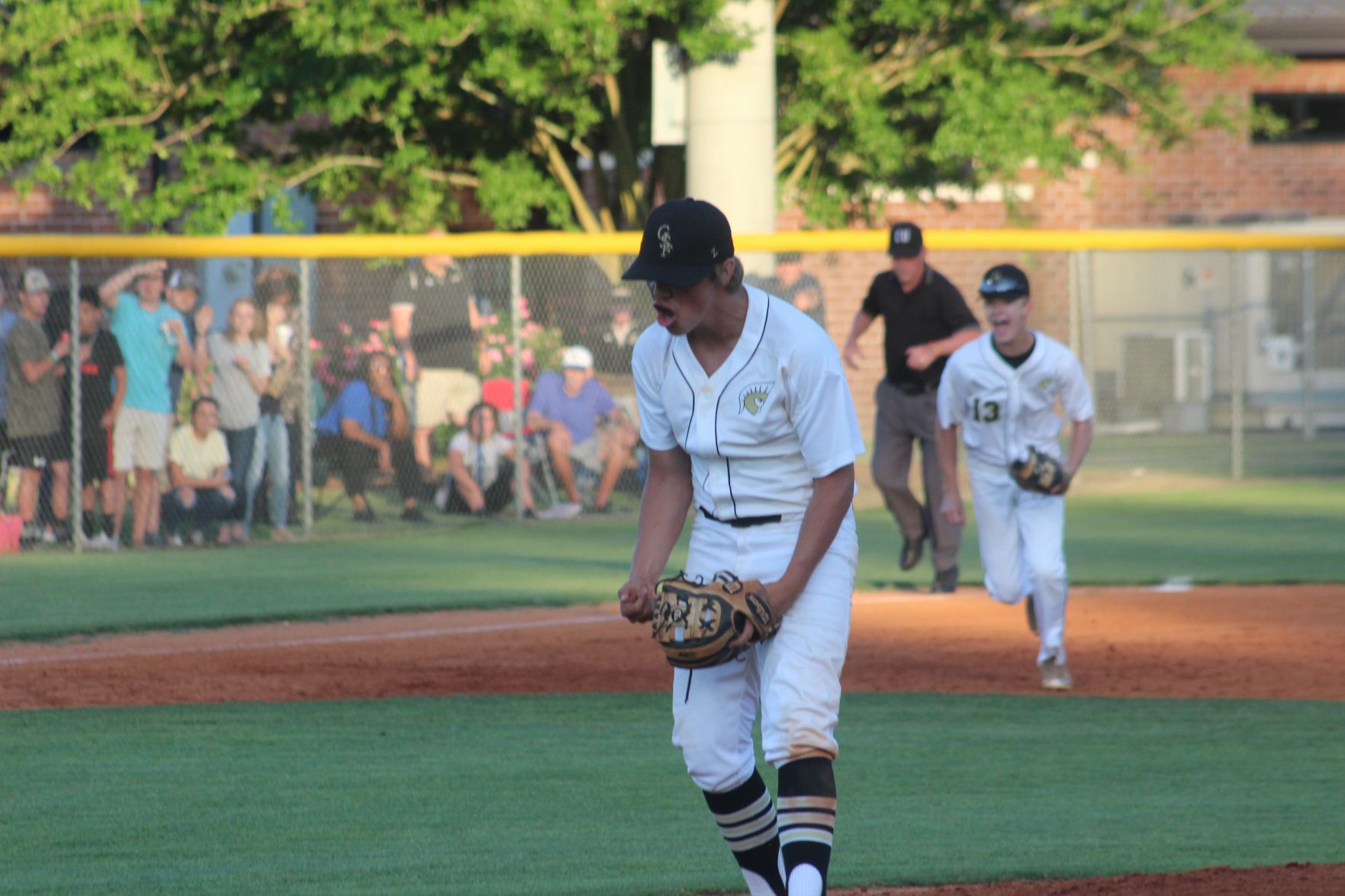 Green Sea Floyds beats Branchville